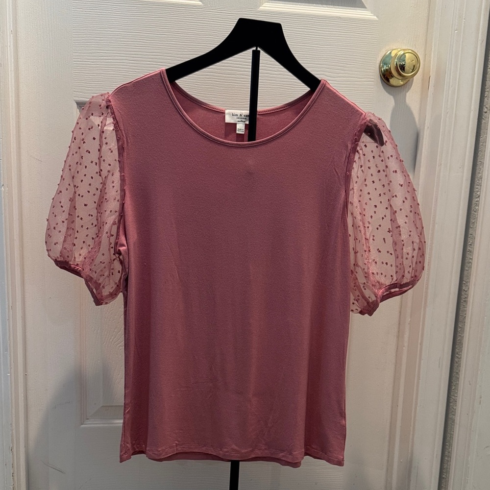 Kim & Cami Mauve Puff Sleeve Blouse Size Medium NWT